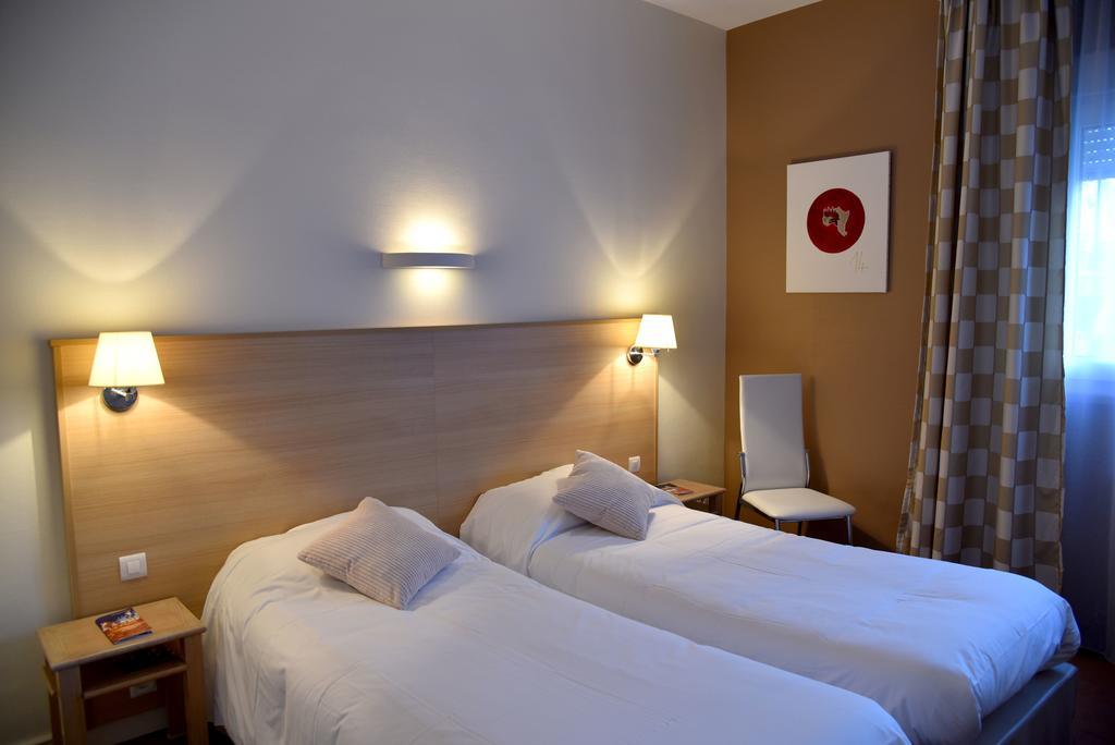 Two Adjacent Double Rooms