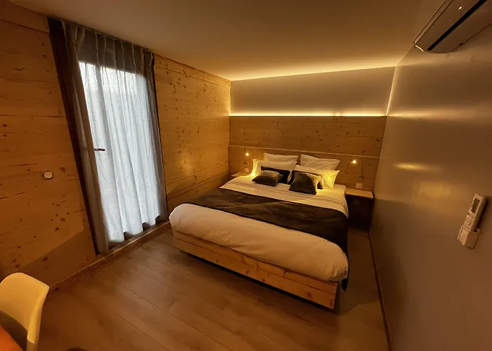 9Wagram Hotel Boutique Le Mans